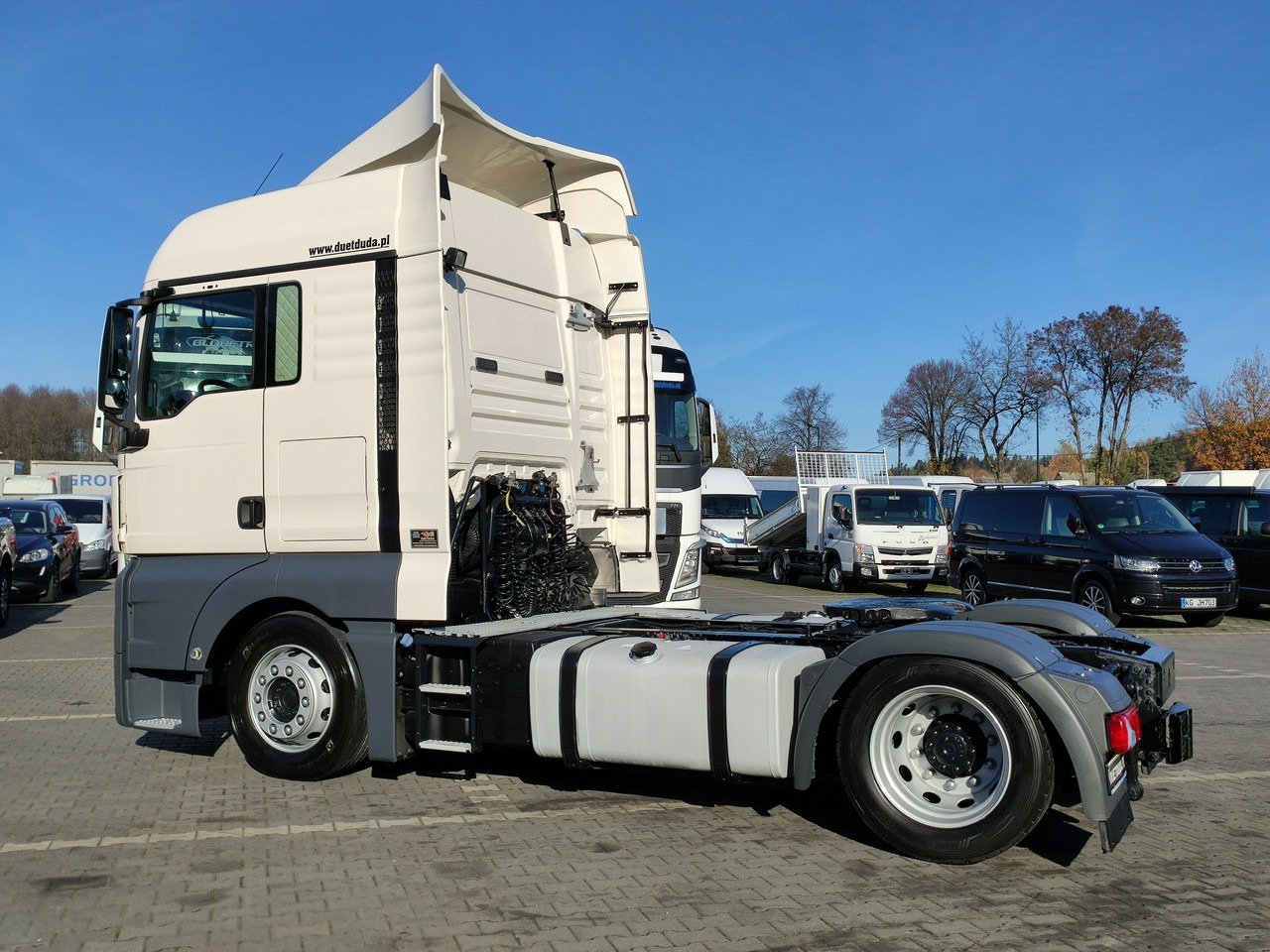 MAN TGX 18.440 Low Deck XLX EURO 6 Retarder SUPER STAN!!! - Sadulveok: pilt 4 MAN TGX 18.440 Low Deck XLX EURO 6 Retarder SUPER STAN!!! - Sadulveok: pilt 4