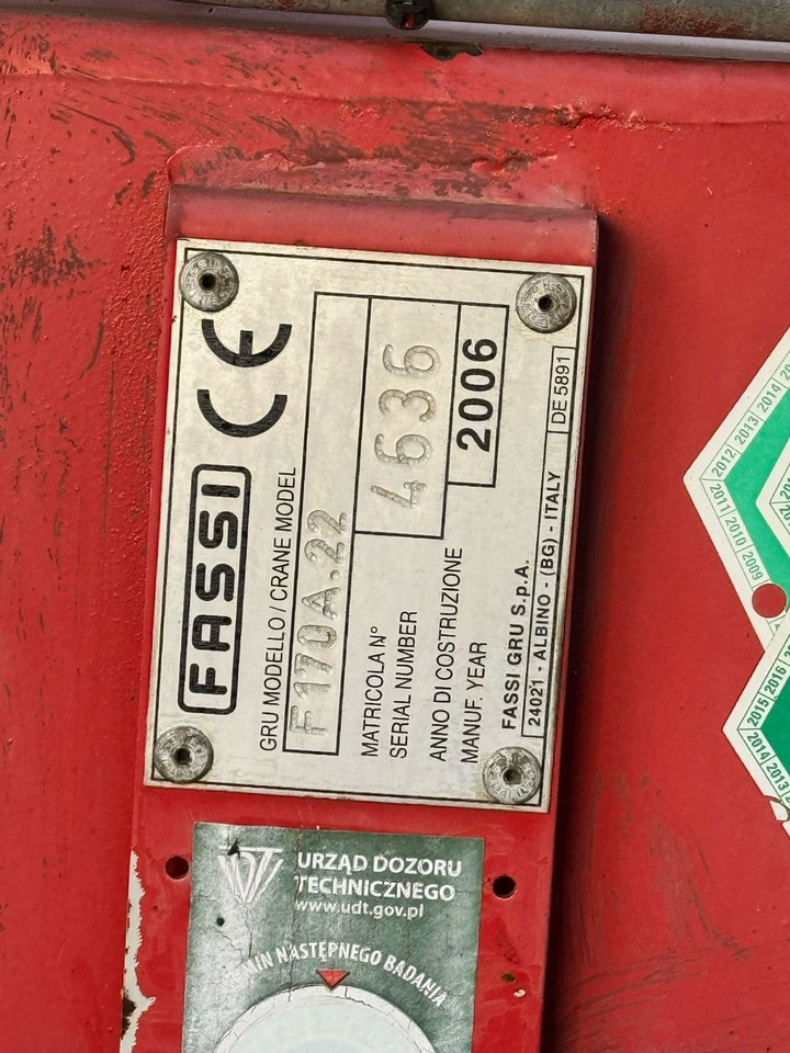 Scania 124L 420 6x2 Retarder HDS FASSI F170 Budowlanka - Madelveok/ Platvormveok, Kraanaga veoauto: pilt 5 Scania 124L 420 6x2 Retarder HDS FASSI F170 Budowlanka - Madelveok/ Platvormveok, Kraanaga veoauto: pilt 5