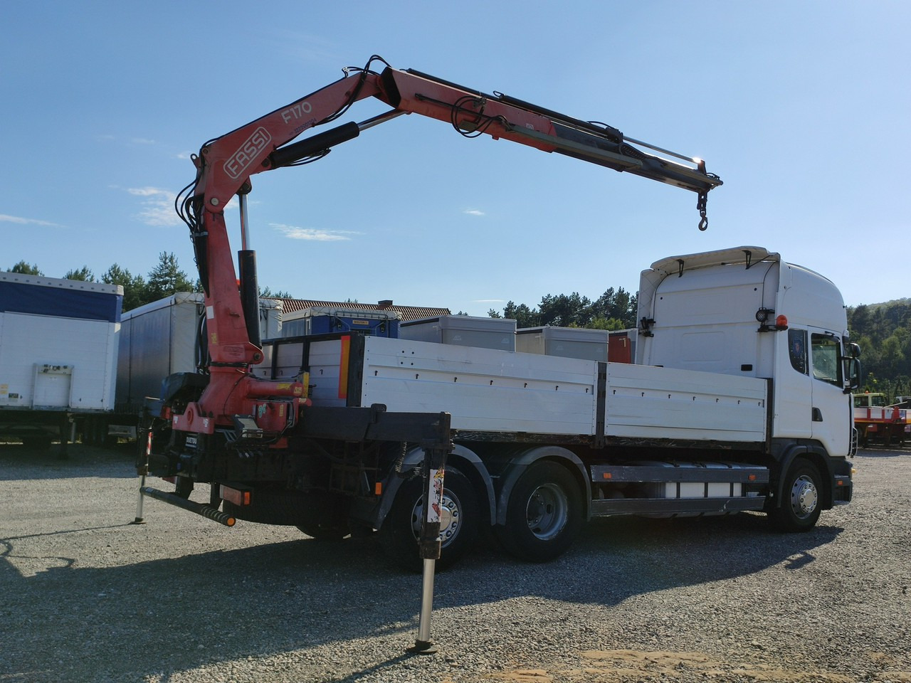 Scania 124L 420 6x2 Retarder HDS FASSI F170 Budowlanka - Madelveok/ Platvormveok, Kraanaga veoauto: pilt 2 Scania 124L 420 6x2 Retarder HDS FASSI F170 Budowlanka - Madelveok/ Platvormveok, Kraanaga veoauto: pilt 2