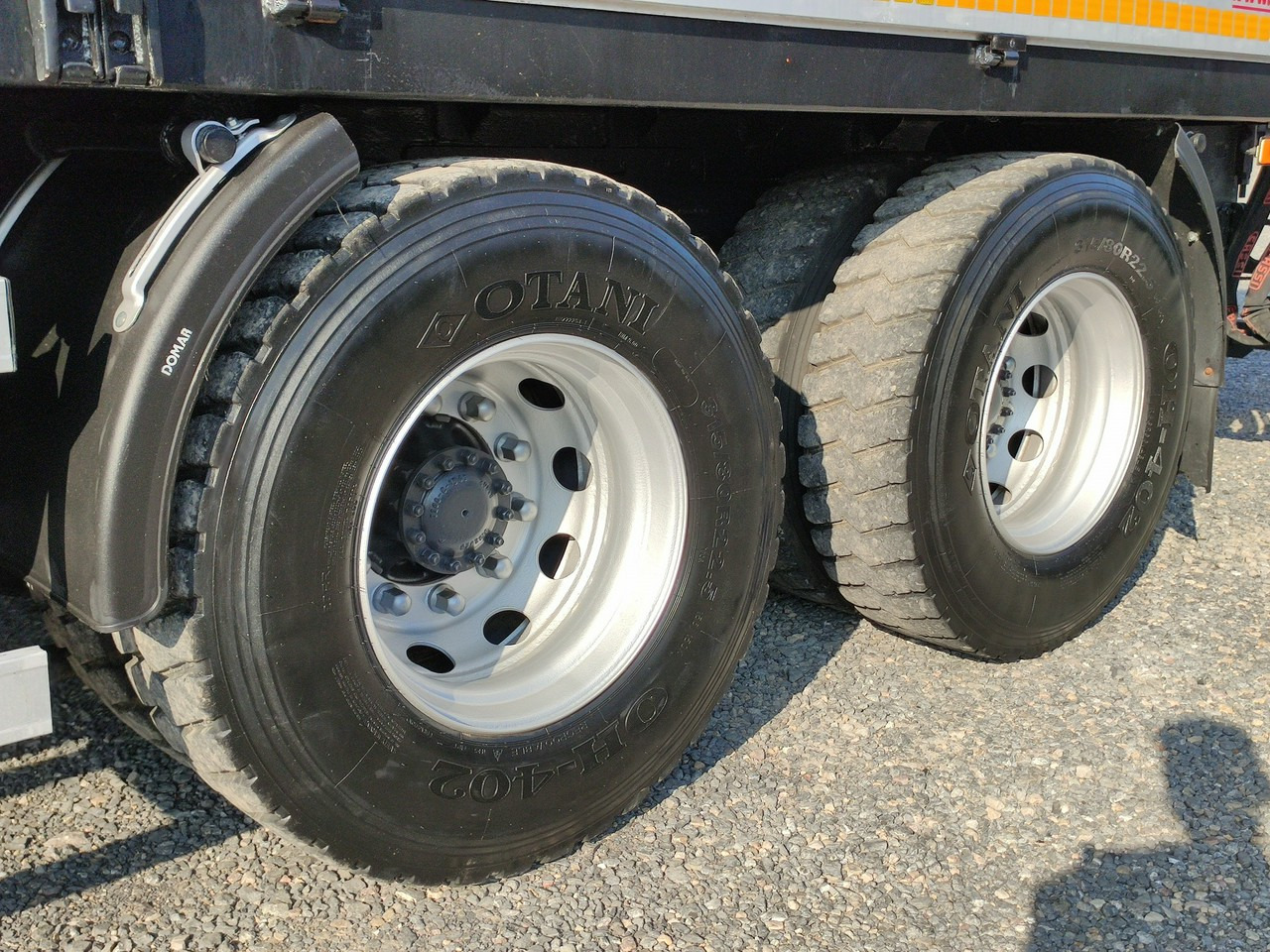 Madelveok/ Platvormveok, Kraanaga veoauto Volvo FM 440 6x4 HDS FASSI F170 Składany w Literę Z: pilt 7