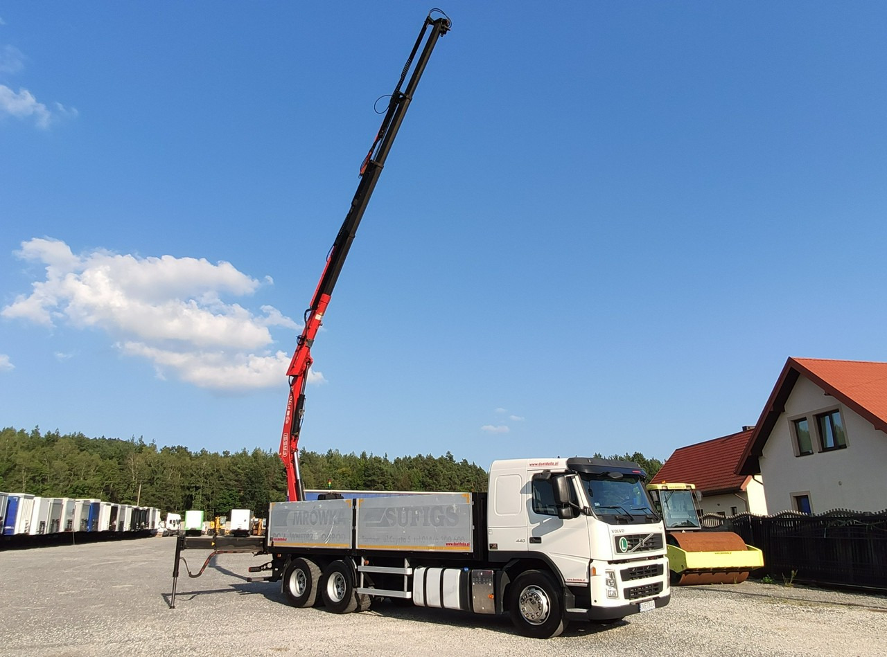 Madelveok/ Platvormveok, Kraanaga veoauto Volvo FM 440 6x4 HDS FASSI F170 Składany w Literę Z: pilt 14