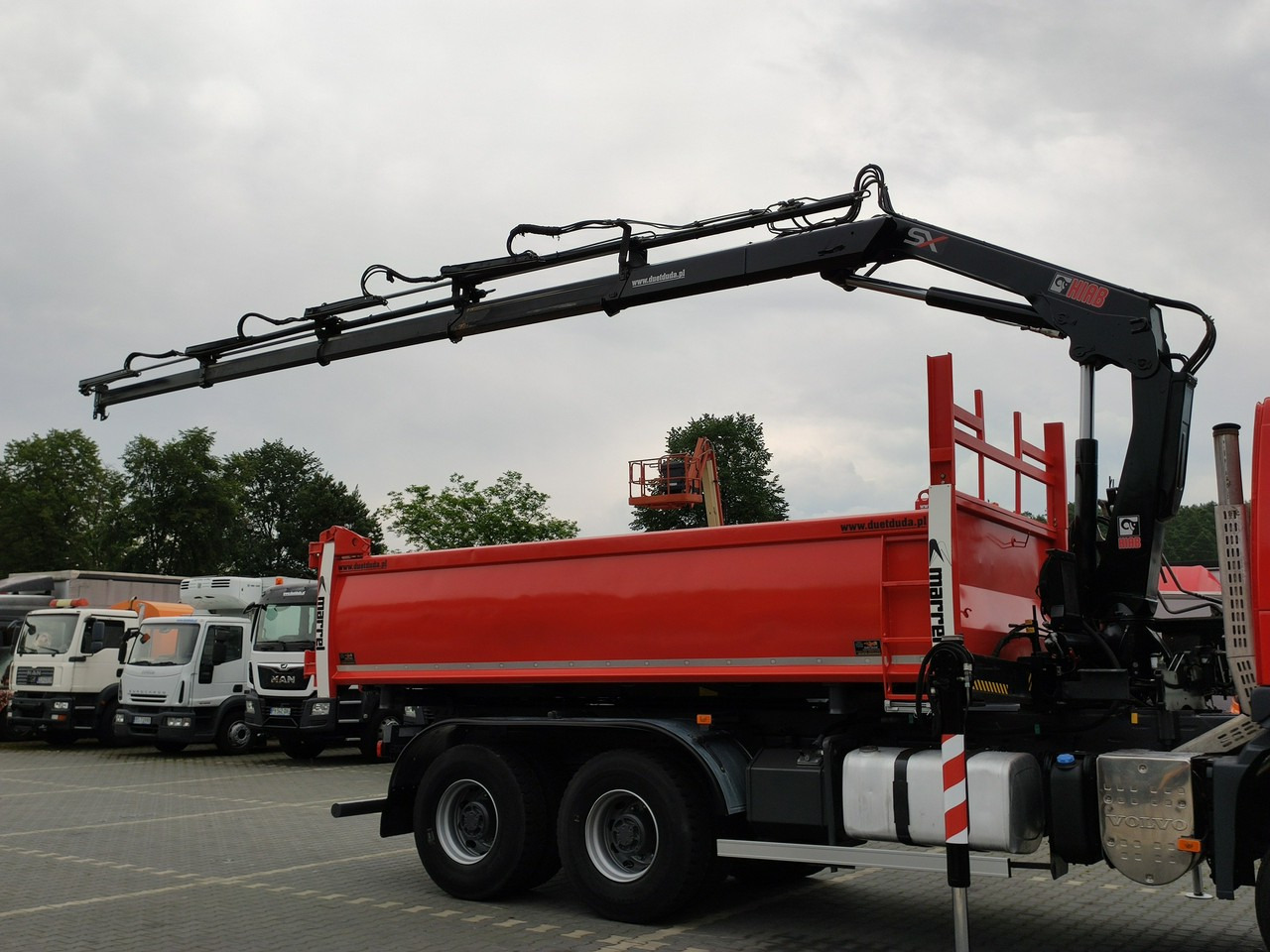 Volvo FMX 410 6x4 13L HDS Radiowy Hydroburta - Kallurauto, Kraanaga veoauto: pilt 5 Volvo FMX 410 6x4 13L HDS Radiowy Hydroburta - Kallurauto, Kraanaga veoauto: pilt 5