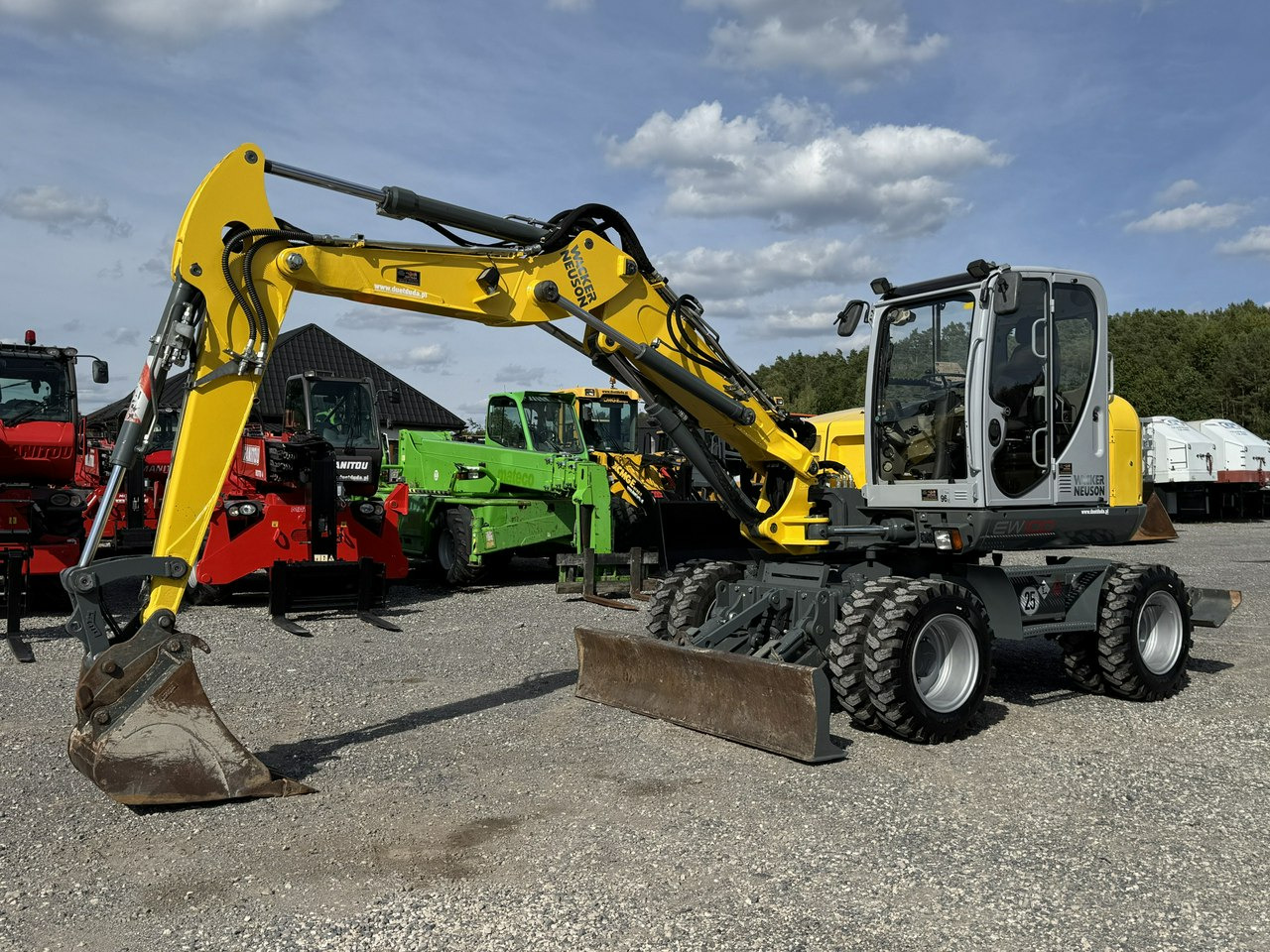 Wacker Neuson EW100 Pług + Podpory 10 ton Szybkozłącze Klimatyzacja - Ratastel ekskavaator: pilt 4 Wacker Neuson EW100 Pług + Podpory 10 ton Szybkozłącze Klimatyzacja - Ratastel ekskavaator: pilt 4