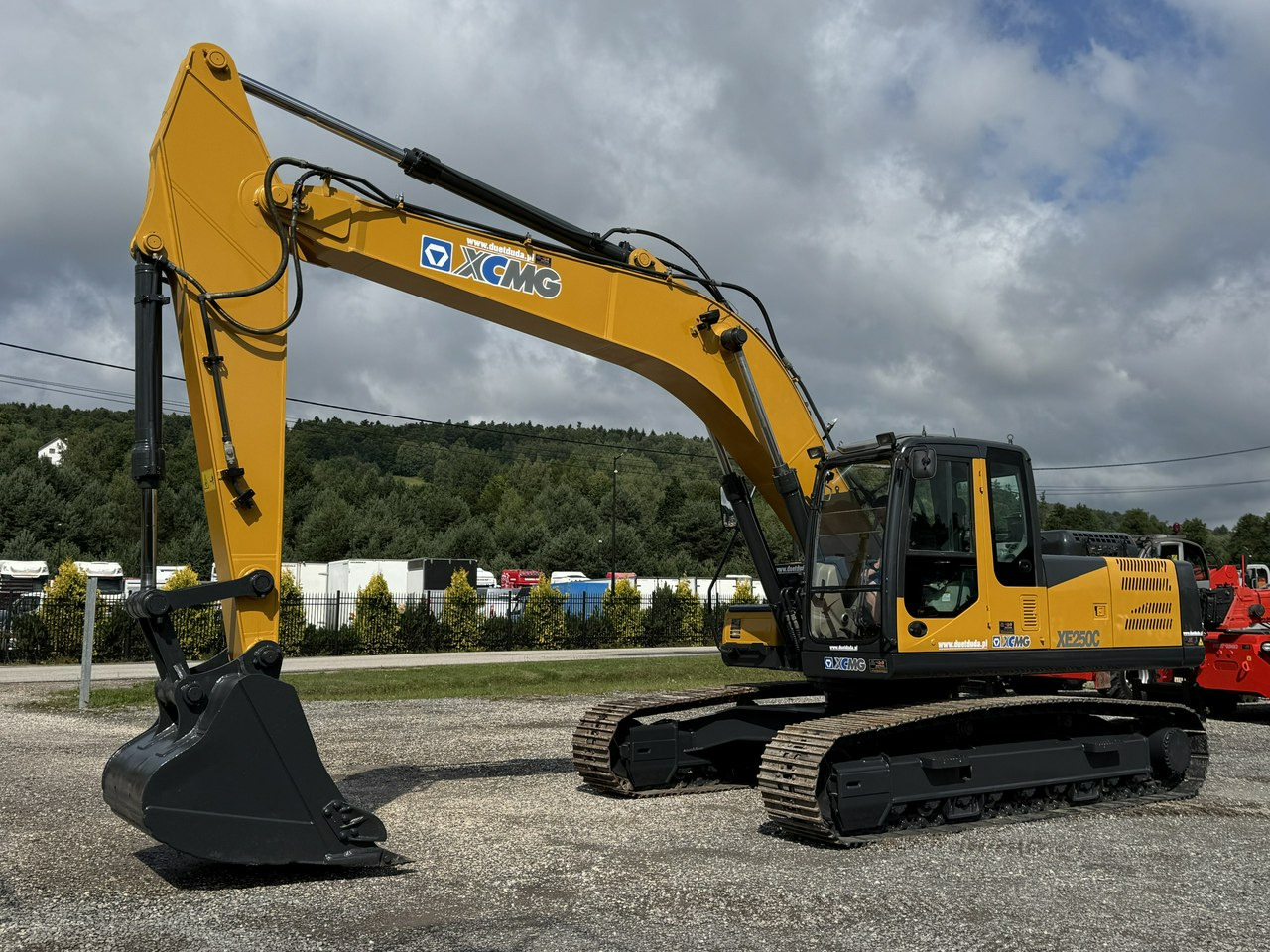 XCMG XE 250C 25ton Bez DPF i Adblue Stan Jak Nowy - Lintekskavaator: pilt 1 XCMG XE 250C 25ton Bez DPF i Adblue Stan Jak Nowy - Lintekskavaator: pilt 1