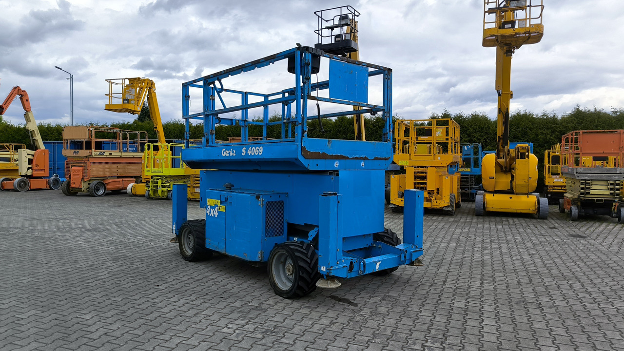 GENIE GS 4069 - Käärlift: pilt 1 GENIE GS 4069 - Käärlift: pilt 1