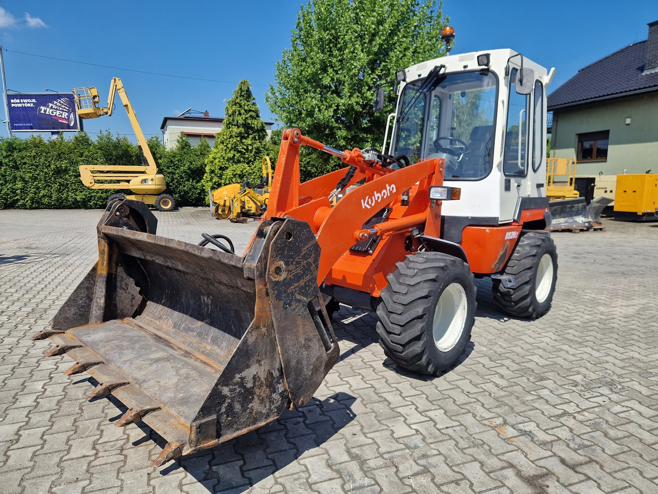 KUBOTA R520N - Rataslaadur: pilt 5 KUBOTA R520N - Rataslaadur: pilt 5