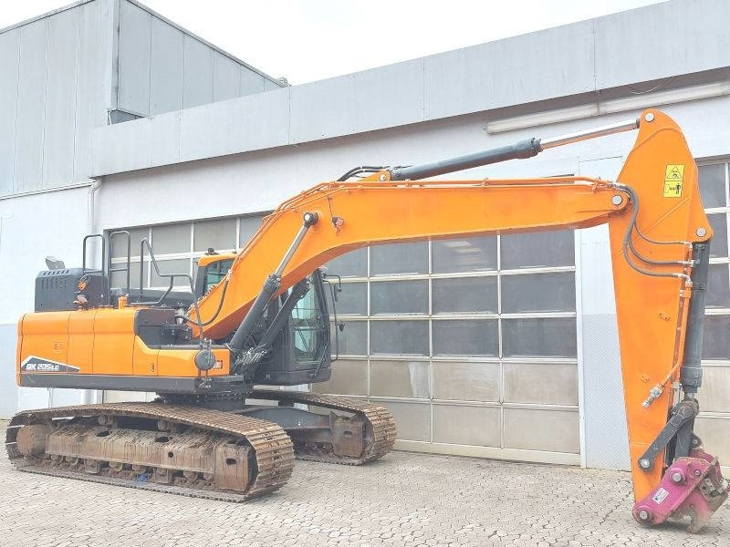 Doosan DX 235 C-7 - Lintekskavaator: pilt 4 Doosan DX 235 C-7 - Lintekskavaator: pilt 4