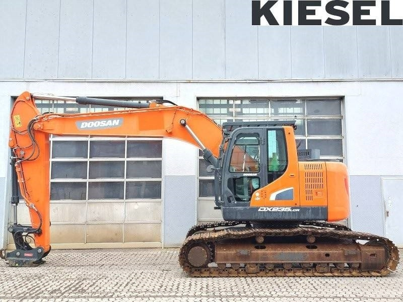 Doosan DX 235 LCR-5 - Lintekskavaator: pilt 1 Doosan DX 235 LCR-5 - Lintekskavaator: pilt 1