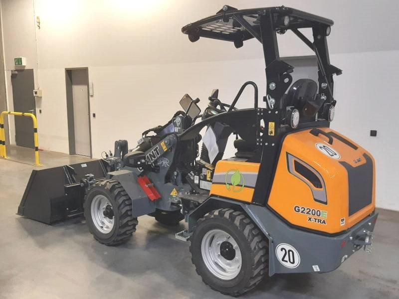 Giant G 2200 E X-Tra Elektro / electric - Kompaktlaadur: pilt 3 Giant G 2200 E X-Tra Elektro / electric - Kompaktlaadur: pilt 3