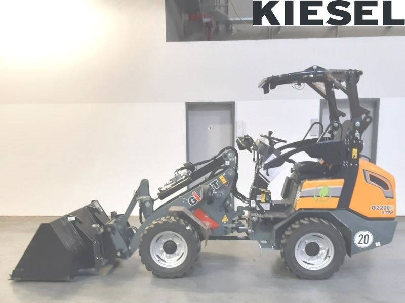 Giant G 2200 E X-Tra Elektro / electric  - Kompaktlaadur: pilt 1 Giant G 2200 E X-Tra Elektro / electric  - Kompaktlaadur: pilt 1