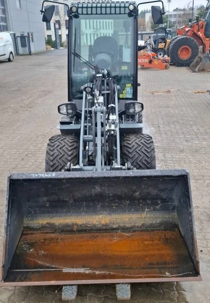 Giant G 2700 E X-Tra Elektro - Kompaktlaadur: pilt 2 Giant G 2700 E X-Tra Elektro - Kompaktlaadur: pilt 2