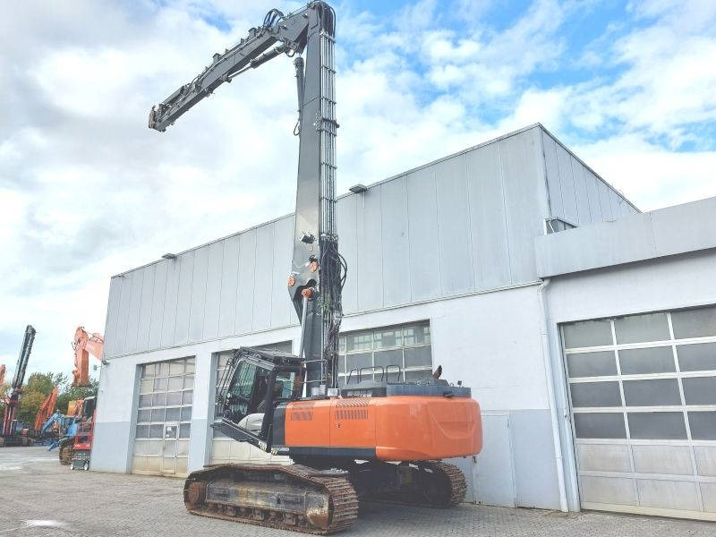Hitachi KTEG KMC380S-6 - Lammutusekskavaator: pilt 3 Hitachi KTEG KMC380S-6 - Lammutusekskavaator: pilt 3