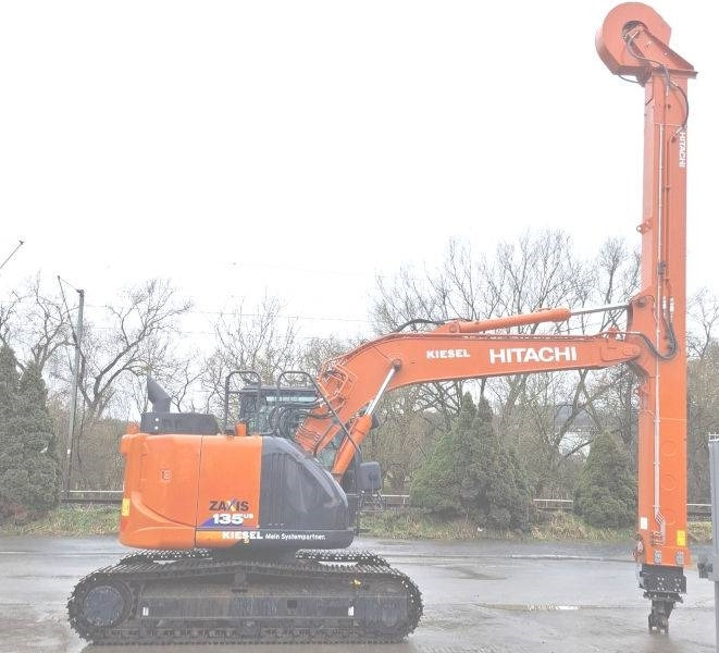 Hitachi ZX 135 US-6 Teledipper - Lintekskavaator: pilt 5 Hitachi ZX 135 US-6 Teledipper - Lintekskavaator: pilt 5