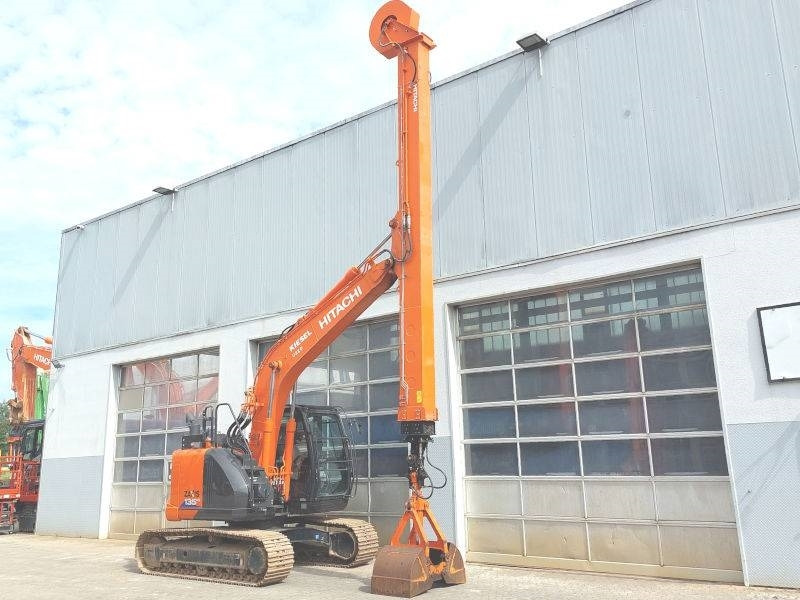 Hitachi ZX 135 US-6 Teledipper - Lintekskavaator: pilt 4 Hitachi ZX 135 US-6 Teledipper - Lintekskavaator: pilt 4