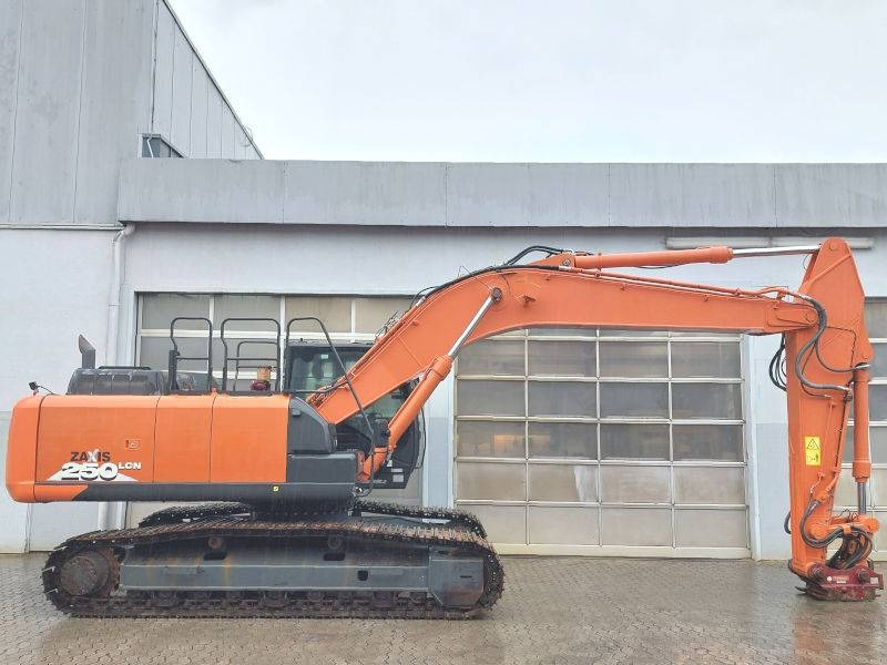 Hitachi ZX 250 LCN-6 - Lintekskavaator: pilt 5 Hitachi ZX 250 LCN-6 - Lintekskavaator: pilt 5