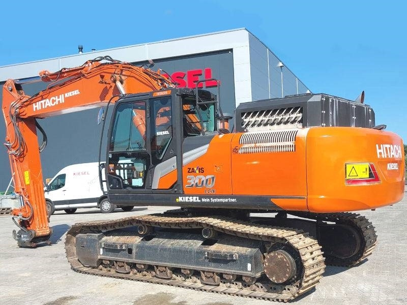 Hitachi ZX 300 LCN-7 - Lintekskavaator: pilt 2 Hitachi ZX 300 LCN-7 - Lintekskavaator: pilt 2