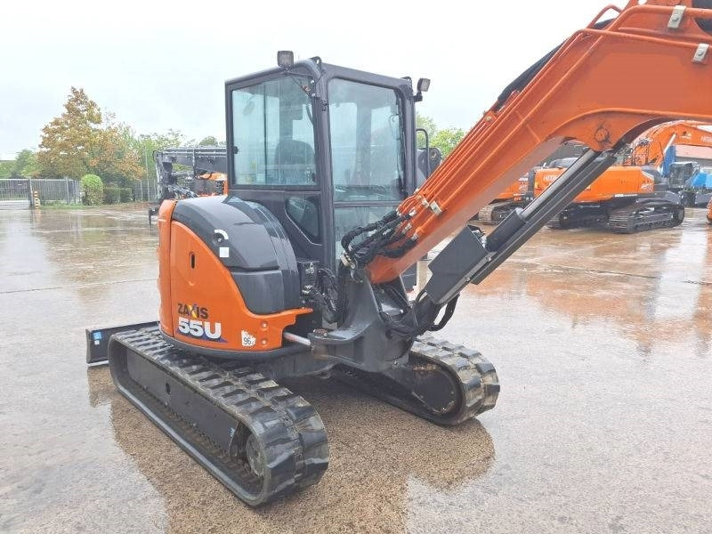 Hitachi ZX 55 U-6 - Miniekskavaator: pilt 4 Hitachi ZX 55 U-6 - Miniekskavaator: pilt 4