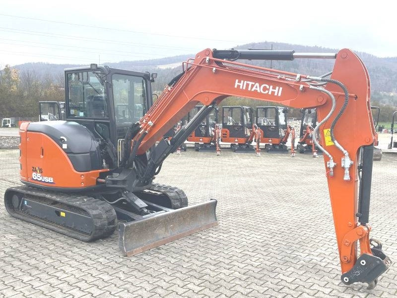 Hitachi ZX 65 USB-6 - Miniekskavaator: pilt 4 Hitachi ZX 65 USB-6 - Miniekskavaator: pilt 4