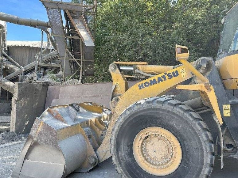 Komatsu WA 500-6 - Rataslaadur: pilt 2 Komatsu WA 500-6 - Rataslaadur: pilt 2