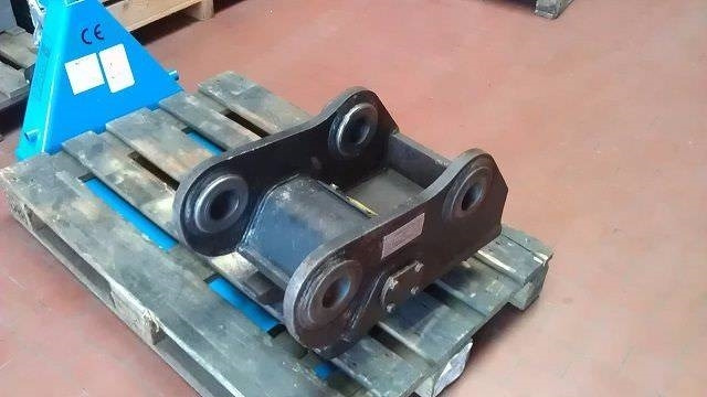 Nado Hitachi ZX110 - ZX135 - ZX140 - ZX145 - Kiirühendus - Ehitusmasinad: pilt 1 Nado Hitachi ZX110 - ZX135 - ZX140 - ZX145 - Kiirühendus - Ehitusmasinad: pilt 1