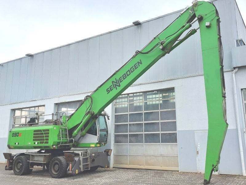 Sennebogen 830 E - Jäätme-/ Tööstuslik käitleja: pilt 4 Sennebogen 830 E - Jäätme-/ Tööstuslik käitleja: pilt 4