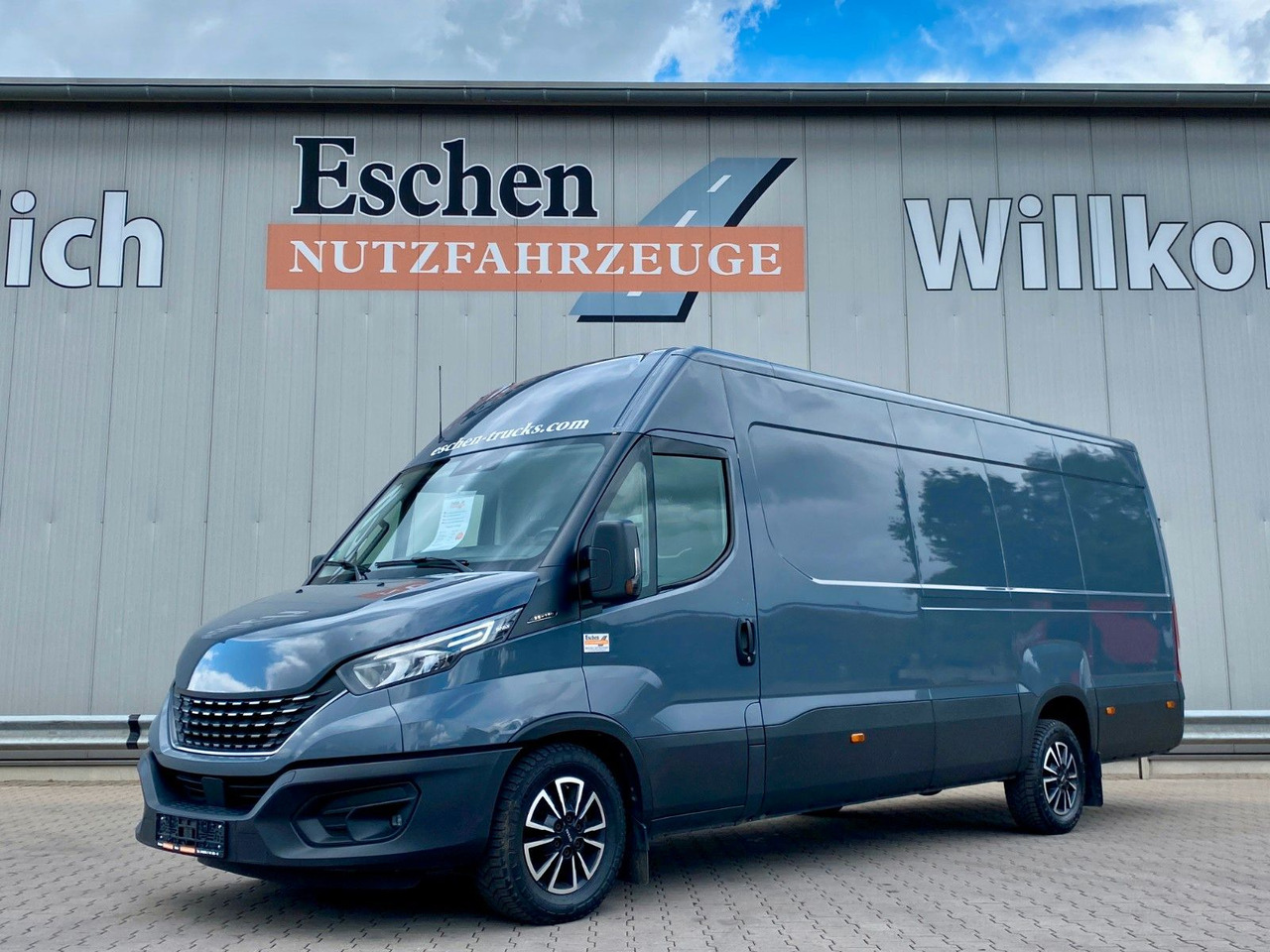 Iveco 35 S 16 Daily | Schiebetür*Kamera*Navi*AC*1.Hand - Kaubik: pilt 1 Iveco 35 S 16 Daily | Schiebetür*Kamera*Navi*AC*1.Hand - Kaubik: pilt 1