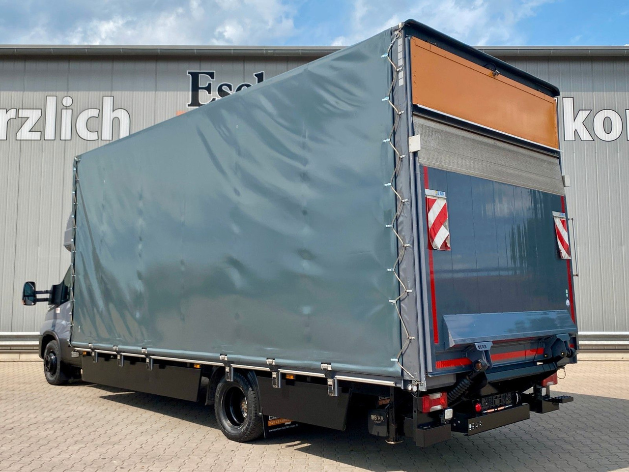 Iveco Daily Hi-Matic 70 C 21 Topsleeper | LBW 1,00to. - Tent tarbesõiduk: pilt 3 Iveco Daily Hi-Matic 70 C 21 Topsleeper | LBW 1,00to. - Tent tarbesõiduk: pilt 3