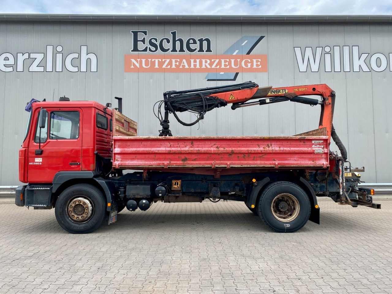 MAN 18.285 MC | Palfinger PK 9501*Blatt*2x AHK+Oel - Kallurauto, Kraanaga veoauto: pilt 3 MAN 18.285 MC | Palfinger PK 9501*Blatt*2x AHK+Oel - Kallurauto, Kraanaga veoauto: pilt 3