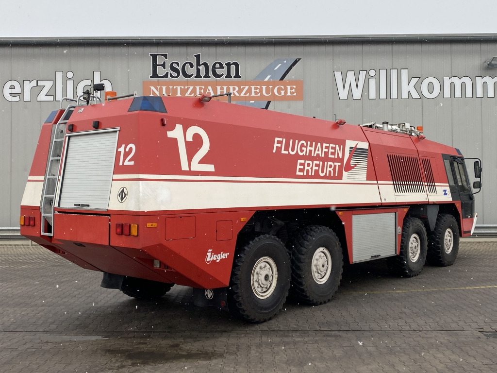 MAN 38.000 VFAEG 8x8 Flugfeldlöschfahrzeug - Tuletõrjeauto, Õhusõidukite maapealsed teenindusseadmed: pilt 4 MAN 38.000 VFAEG 8x8 Flugfeldlöschfahrzeug - Tuletõrjeauto, Õhusõidukite maapealsed teenindusseadmed: pilt 4