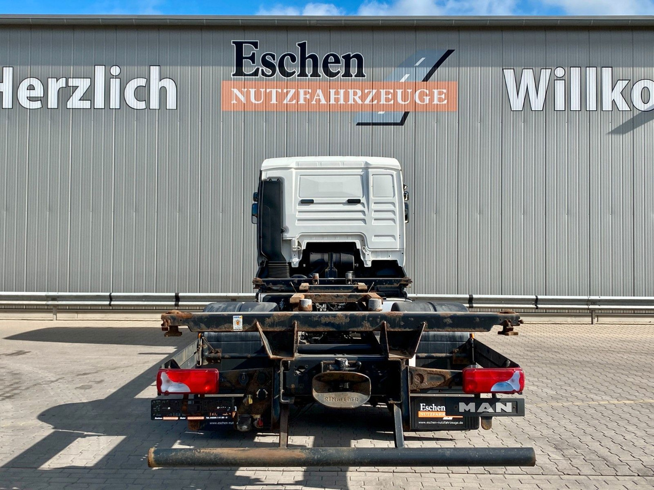 MAN TGA 18.350 LL Fahrschule*Driving school*5 Sitze MAN TGA 18.350 LL Fahrschule*Driving school*5 Sitze - Madelveok/ Platvormveok: pilt 4 MAN TGA 18.350 LL Fahrschule*Driving school*5 Sitze MAN TGA 18.350 LL Fahrschule*Driving school*5 Sitze - Madelveok/ Platvormveok: pilt 4