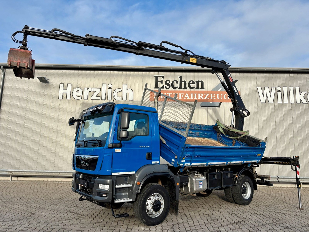 MAN TGM 18.320 4x4 BB | TÜV NEU*HIAB XHIDUO 138*FUNK - Kallurauto, Kraanaga veoauto: pilt 1 MAN TGM 18.320 4x4 BB | TÜV NEU*HIAB XHIDUO 138*FUNK - Kallurauto, Kraanaga veoauto: pilt 1