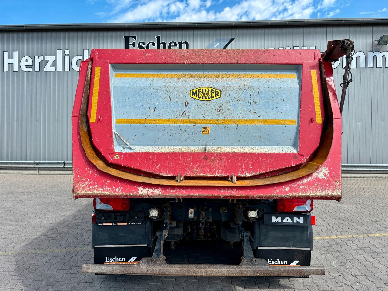 MAN TGS 35.420 8x4 BL | MEILLER*Rollplane*Navi*Klima - Nöörtõstukiga veoauto: pilt 5 MAN TGS 35.420 8x4 BL | MEILLER*Rollplane*Navi*Klima - Nöörtõstukiga veoauto: pilt 5