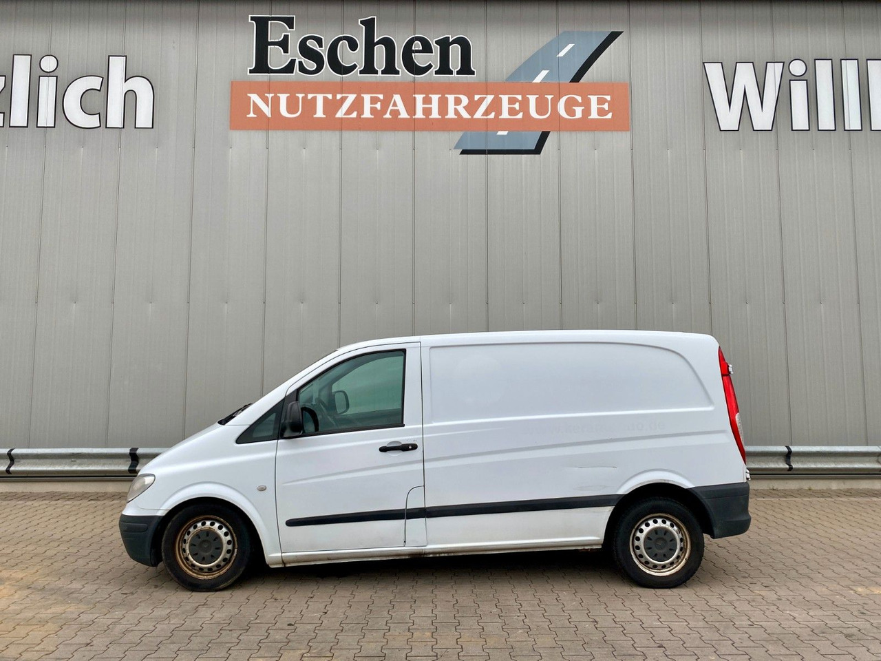 Mercedes-Benz 111 CDI Vito Kompakt Kastenwagen Seitentür - Väike kaubik: pilt 2 Mercedes-Benz 111 CDI Vito Kompakt Kastenwagen Seitentür - Väike kaubik: pilt 2