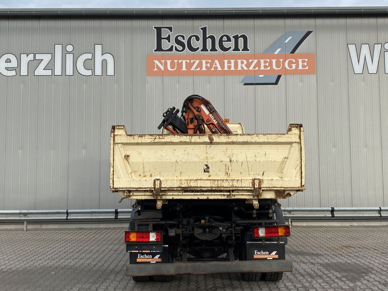 Mercedes-Benz 1833 4x4 Axor | Atlas 105.2-A2*Funk*AHK*3 Sitze - Kallurauto, Kraanaga veoauto: pilt 5 Mercedes-Benz 1833 4x4 Axor | Atlas 105.2-A2*Funk*AHK*3 Sitze - Kallurauto, Kraanaga veoauto: pilt 5