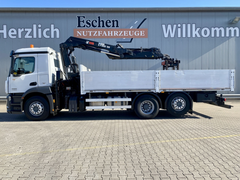 Mercedes-Benz 2533 L 6x2 / HIAB X-HIDUO 188/ES-3 Kran - Madelveok/ Platvormveok, Kraanaga veoauto: pilt 2 Mercedes-Benz 2533 L 6x2 / HIAB X-HIDUO 188/ES-3 Kran - Madelveok/ Platvormveok, Kraanaga veoauto: pilt 2