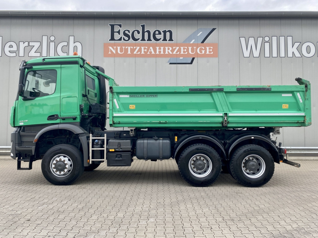 Mercedes-Benz 3345 6x6 Arocs - Kallurauto: pilt 3 Mercedes-Benz 3345 6x6 Arocs - Kallurauto: pilt 3