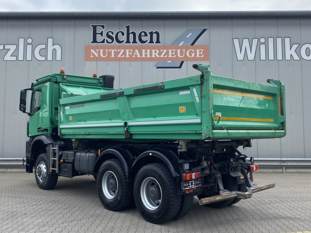 Mercedes-Benz 3345 6x6 Arocs - Kallurauto: pilt 4 Mercedes-Benz 3345 6x6 Arocs - Kallurauto: pilt 4