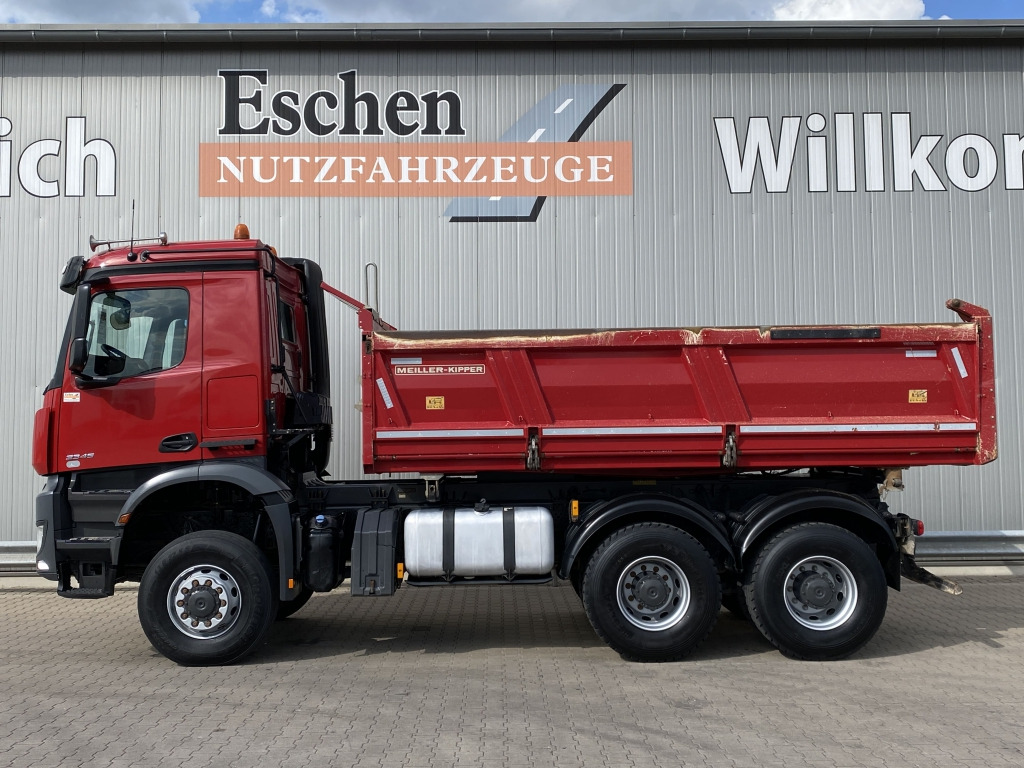 Mercedes-Benz 3345 6x6 - Kallurauto: pilt 3 Mercedes-Benz 3345 6x6 - Kallurauto: pilt 3