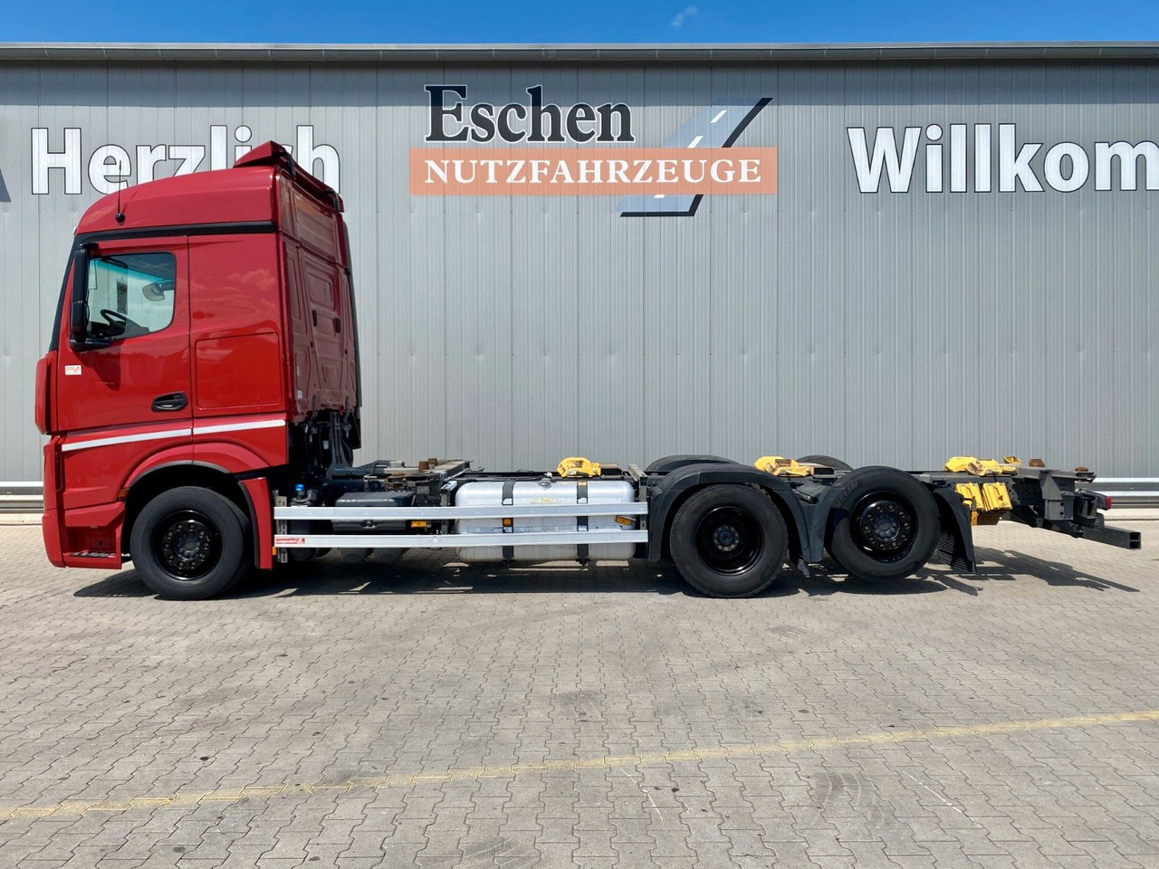 Mercedes-Benz Actros 2546 LL 6x2 | SDG-Multi*Retarder*Navi*AHK - Konteinerveduk/ Tõstukiga veoauto: pilt 2 Mercedes-Benz Actros 2546 LL 6x2 | SDG-Multi*Retarder*Navi*AHK - Konteinerveduk/ Tõstukiga veoauto: pilt 2