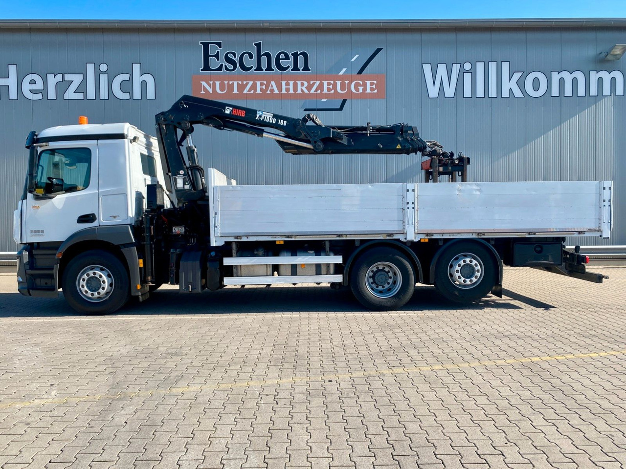 Mercedes-Benz Antos 2533 6x2 | X-HIDUO 188/ES-3*AHK*5+6.Kreis - Madelveok/ Platvormveok, Kraanaga veoauto: pilt 2 Mercedes-Benz Antos 2533 6x2 | X-HIDUO 188/ES-3*AHK*5+6.Kreis - Madelveok/ Platvormveok, Kraanaga veoauto: pilt 2