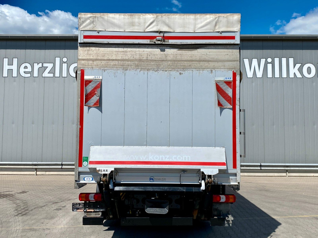 Mercedes-Benz Antos 2543 | BÄR LBW*2x Schiebegardine*Kamera*AC - Tent veoauto: pilt 4 Mercedes-Benz Antos 2543 | BÄR LBW*2x Schiebegardine*Kamera*AC - Tent veoauto: pilt 4