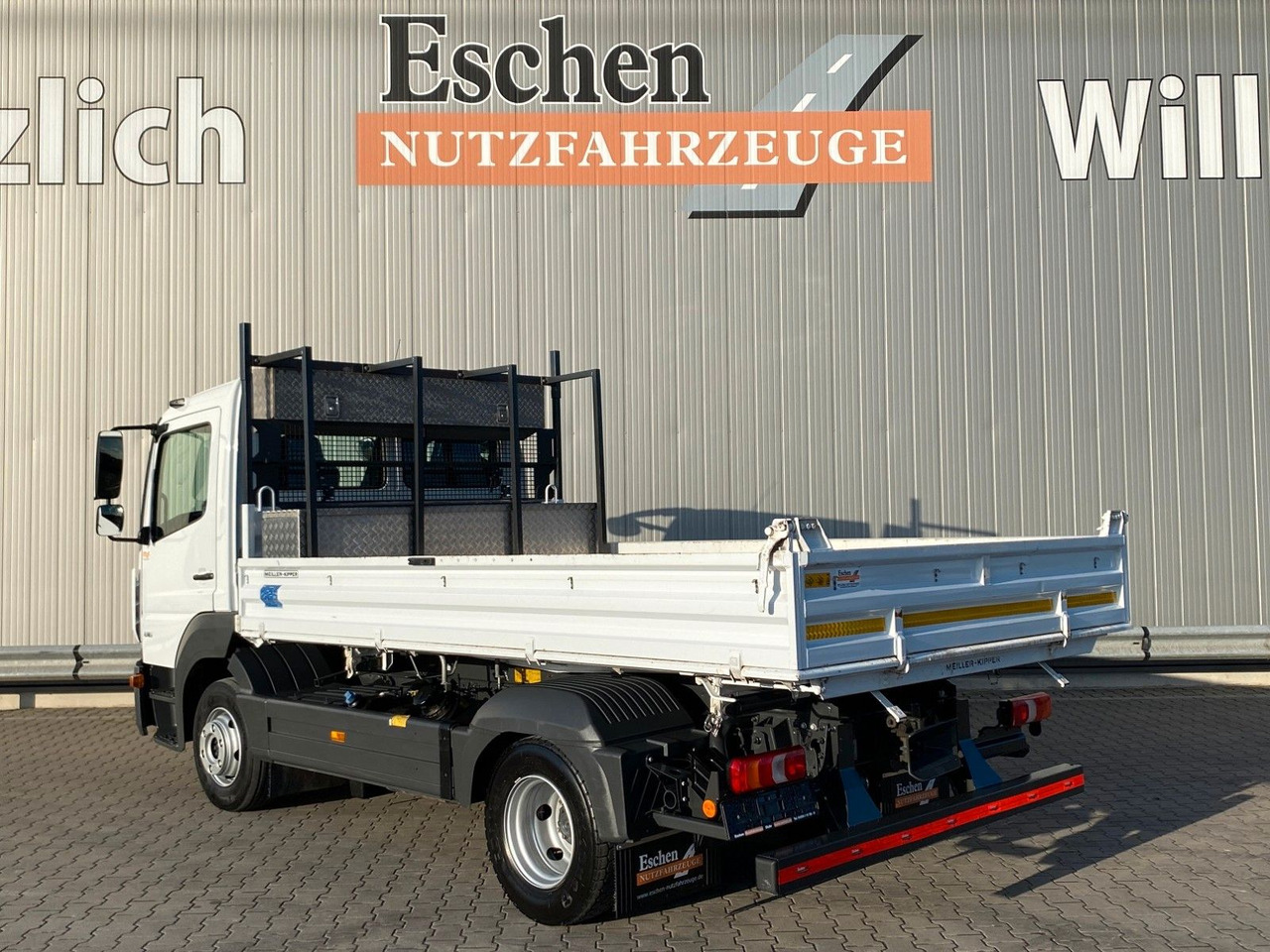 Mercedes-Benz Atego NEW 816 K MEILLER-3-S-Kipper*Klima*3 Sitze - Kallurauto: pilt 4 Mercedes-Benz Atego NEW 816 K MEILLER-3-S-Kipper*Klima*3 Sitze - Kallurauto: pilt 4