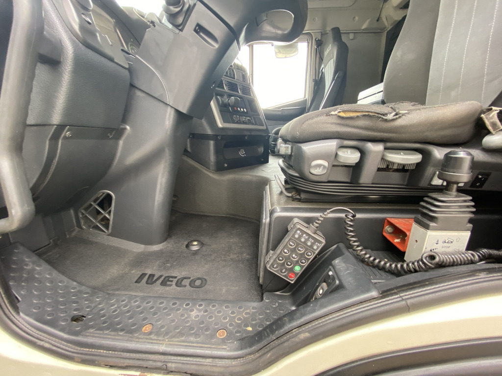 Sadulveok Iveco AS 440 S 46 T/P: pilt 10
