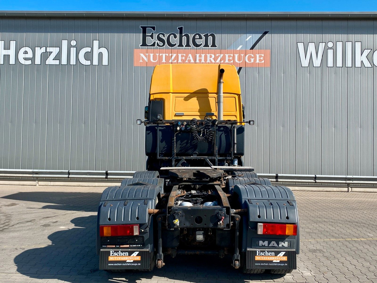 MAN TGA 41.530 8x4/4 BLS | XXL*Wandler*Hydraulik*AC - Sadulveok: pilt 4 MAN TGA 41.530 8x4/4 BLS | XXL*Wandler*Hydraulik*AC - Sadulveok: pilt 4