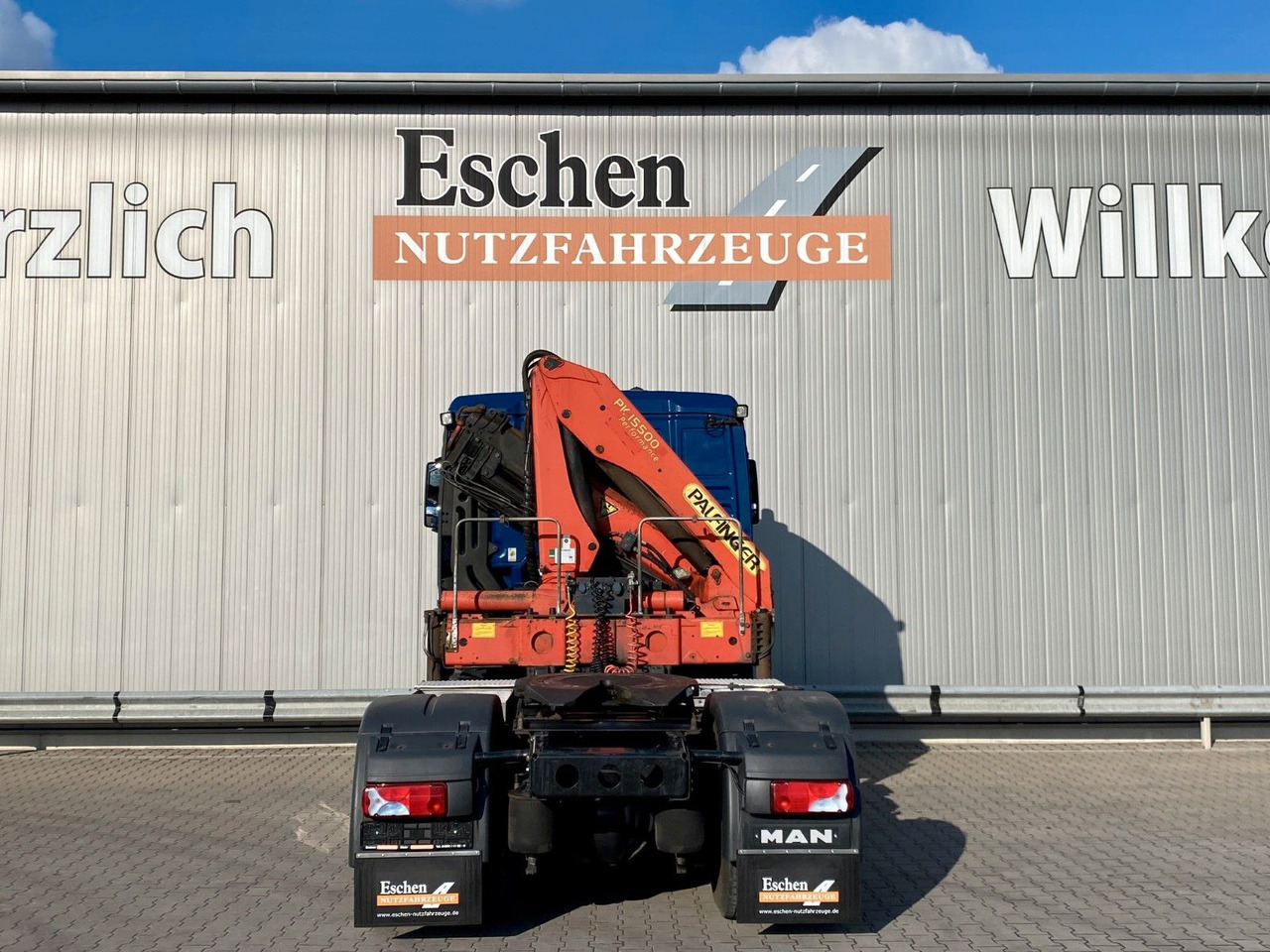 MAN TGX 18.400 | Palfinger PK 15500*FUNK*Navi*AC - Sadulveok: pilt 4 MAN TGX 18.400 | Palfinger PK 15500*FUNK*Navi*AC - Sadulveok: pilt 4