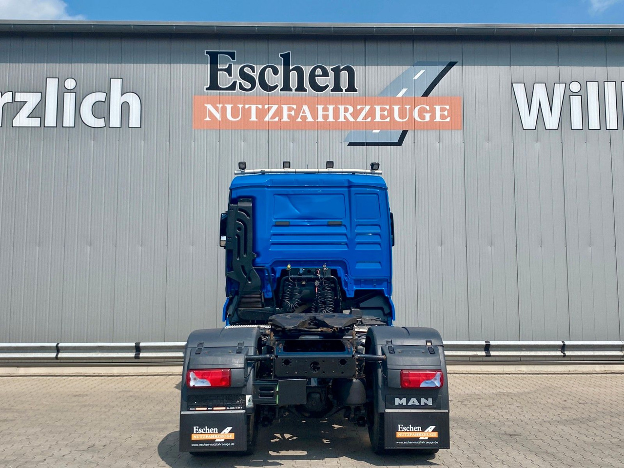MAN TGX 18.500 4x4 HYDRO| 2x Hydraulik*Retarder*Navi - Sadulveok: pilt 4 MAN TGX 18.500 4x4 HYDRO| 2x Hydraulik*Retarder*Navi - Sadulveok: pilt 4