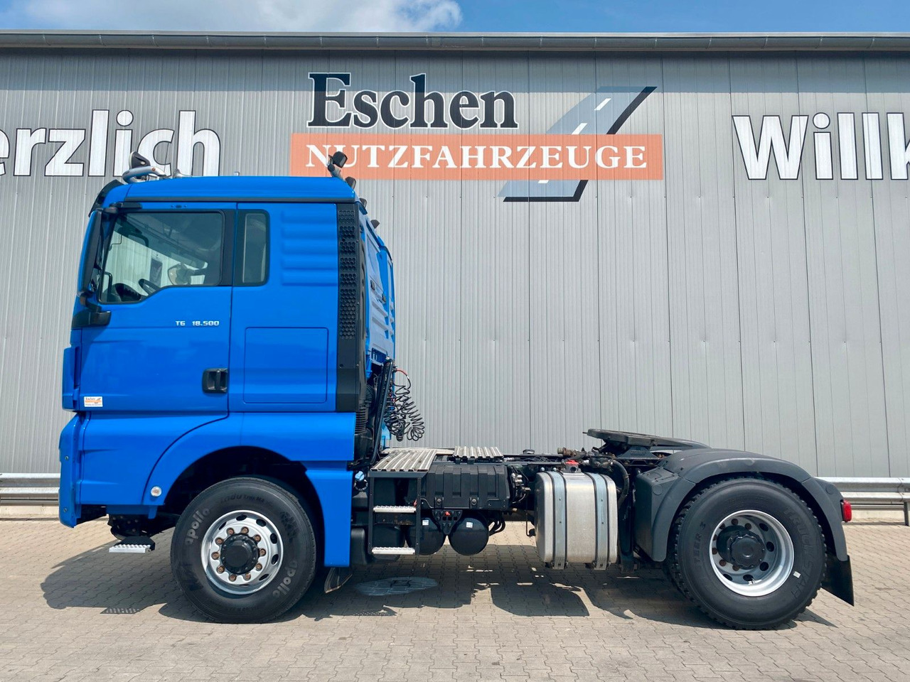 MAN TGX 18.500 4x4 HYDRO| 2x Hydraulik*Retarder*Navi - Sadulveok: pilt 2 MAN TGX 18.500 4x4 HYDRO| 2x Hydraulik*Retarder*Navi - Sadulveok: pilt 2