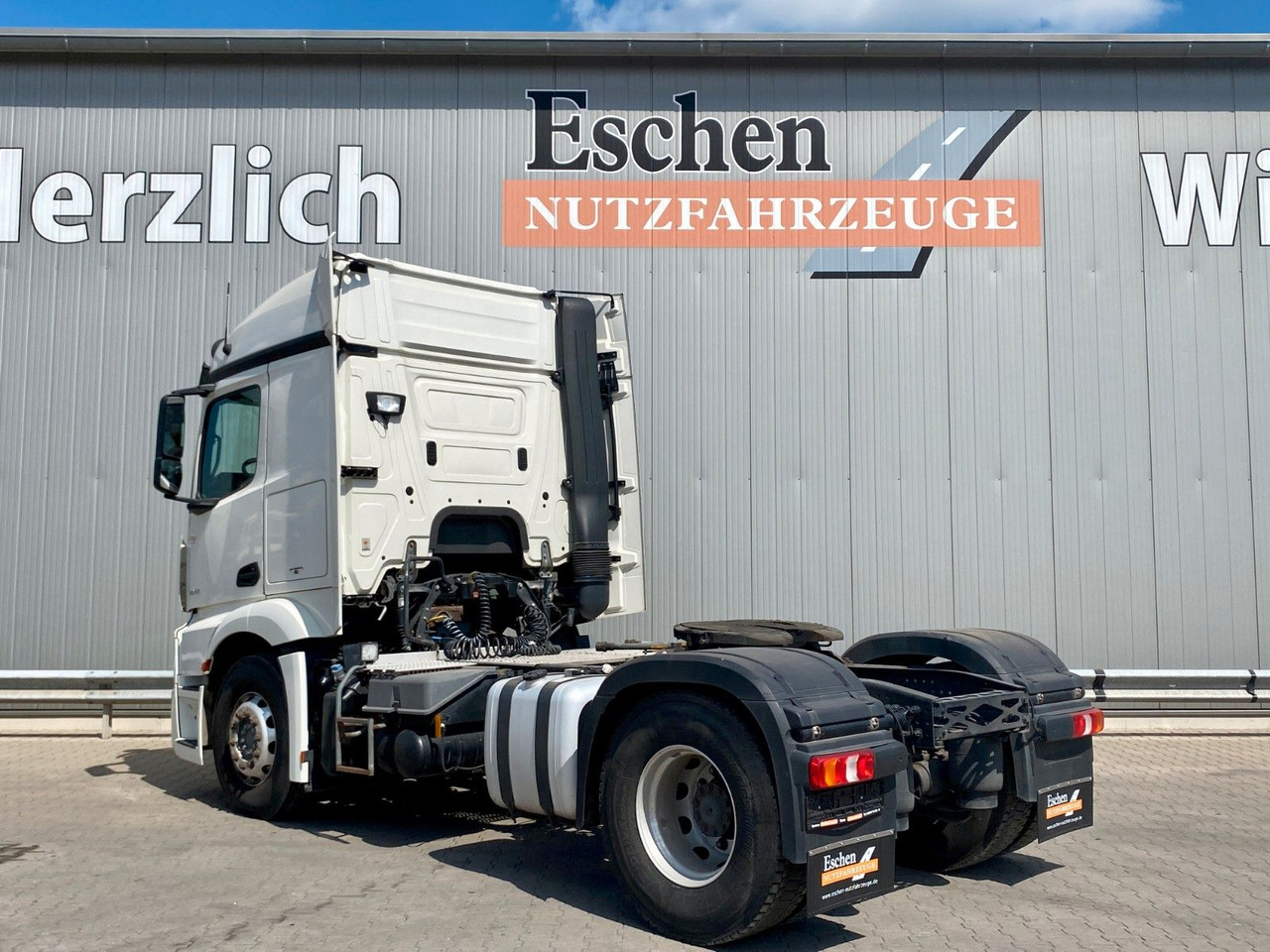 Mercedes-Benz 1843 LS Actros | Kipphydraulik*1.Hand*Alufelgen - Sadulveok: pilt 3 Mercedes-Benz 1843 LS Actros | Kipphydraulik*1.Hand*Alufelgen - Sadulveok: pilt 3