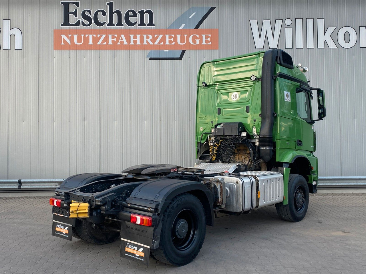 Mercedes-Benz 1851 4x4 MP4 | LOF*Blatt*2x Hydraulik*Klima*1.Hd - Sadulveok: pilt 5 Mercedes-Benz 1851 4x4 MP4 | LOF*Blatt*2x Hydraulik*Klima*1.Hd - Sadulveok: pilt 5