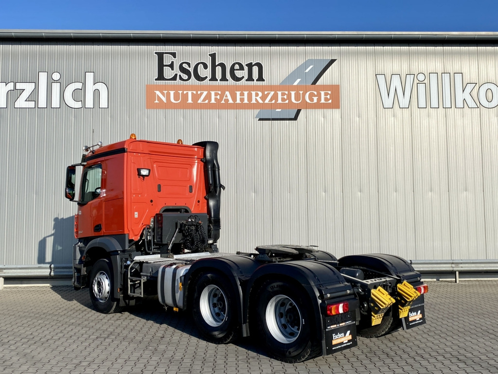 Mercedes-Benz 2642 LS 6x4 Arocs - Sadulveok: pilt 3 Mercedes-Benz 2642 LS 6x4 Arocs - Sadulveok: pilt 3